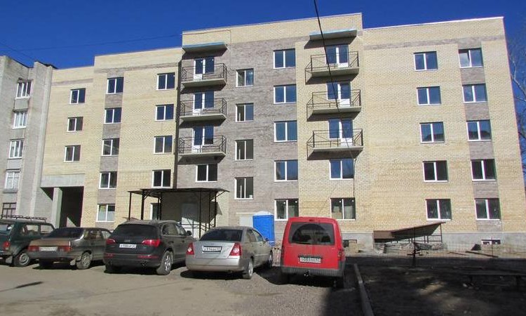 Дом на улице Волгоградская, 21А (Волхов)