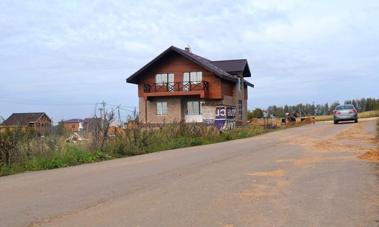Апрель