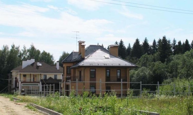 Лесавино